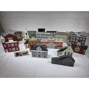 Lot Of 18 Vintage Cats Meow Village Pieces Retired Ohio Amish Tobacco SC Signed